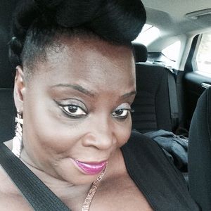 Meet your Posher, Shell